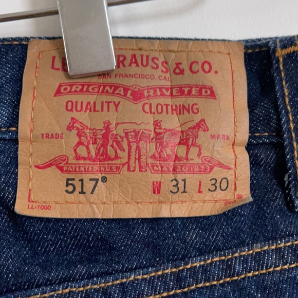 Men’s Levi’s 517 W31 L30 Boot Cut Dark Wash - Picture 5 of 9